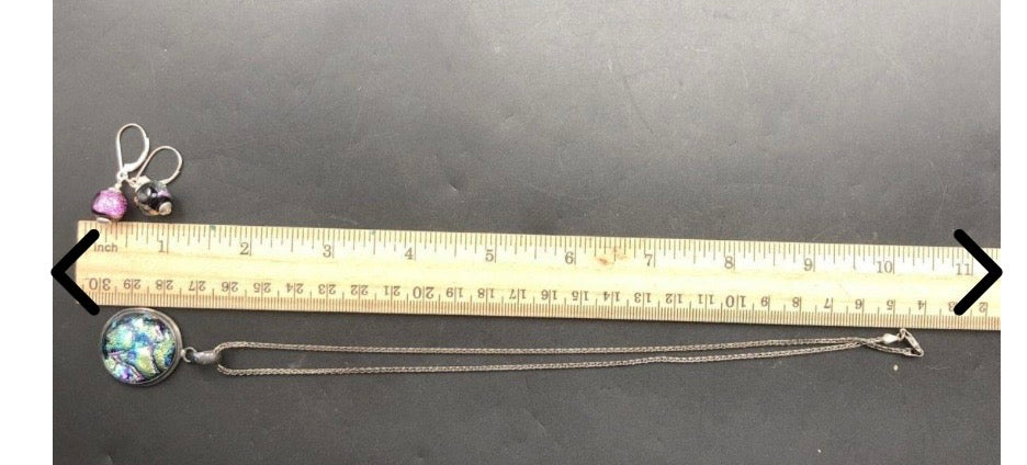 Sterling silver & resin pendant & chain